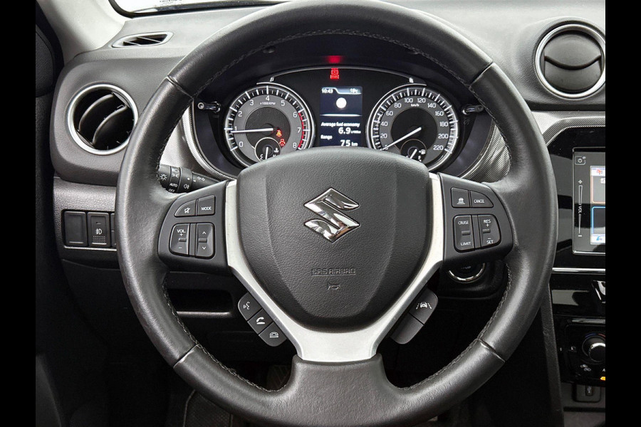 Suzuki Vitara 1.0 Boosterjet Stijl PANORAMADAK CAMERA TREKHAAK