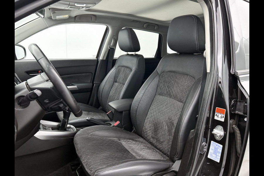 Suzuki Vitara 1.0 Boosterjet Stijl PANORAMADAK CAMERA TREKHAAK