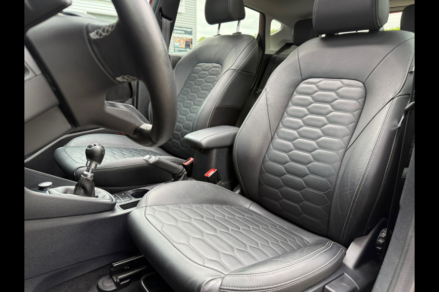 Ford Fiesta 1.0 EcoBoost 125pk Vignale - Schuif/panorama - Leder - Navi - Org.NL