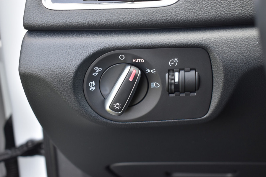 Audi Q3 1.4 TFSI CoD Sport Advance Sport Automaat elec-achterklep Stoelverwarming