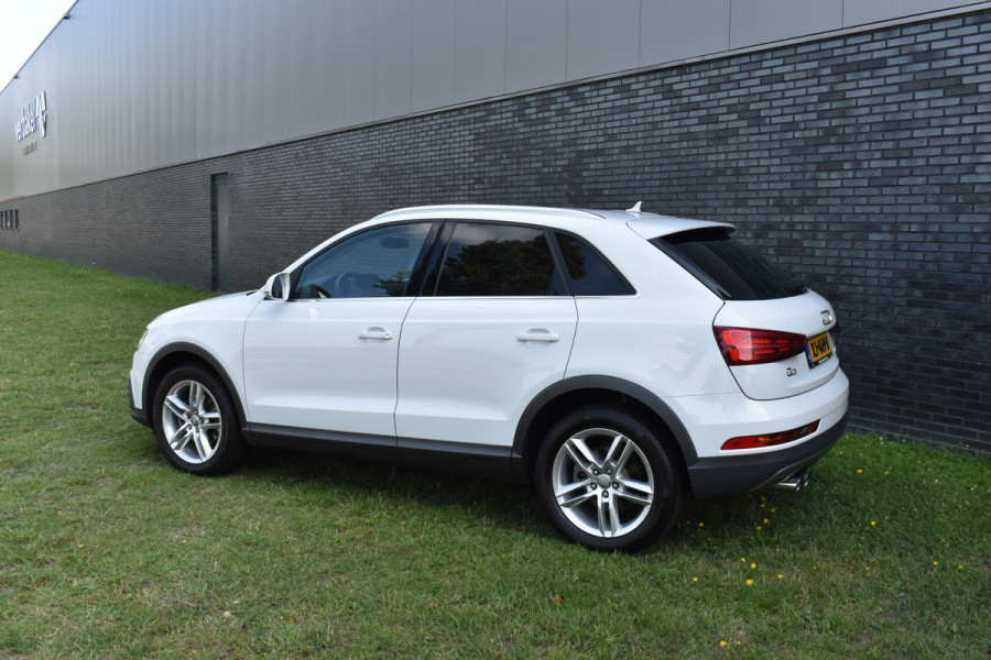 Audi Q3 1.4 TFSI CoD Sport Advance Sport Automaat elec-achterklep Stoelverwarming