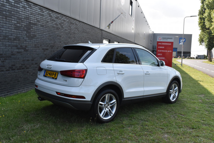 Audi Q3 1.4 TFSI CoD Sport Advance Sport Automaat elec-achterklep Stoelverwarming