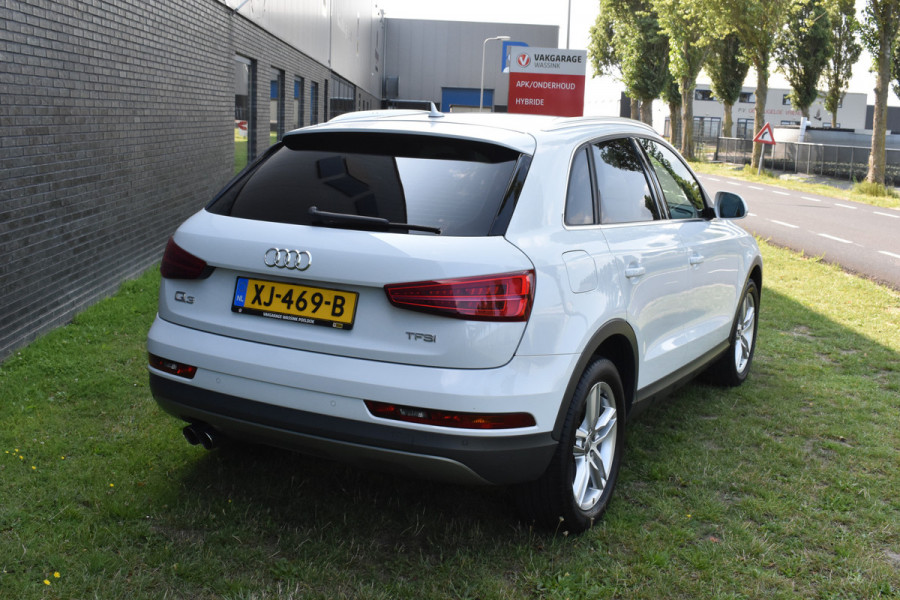 Audi Q3 1.4 TFSI CoD Sport Advance Sport Automaat elec-achterklep Stoelverwarming