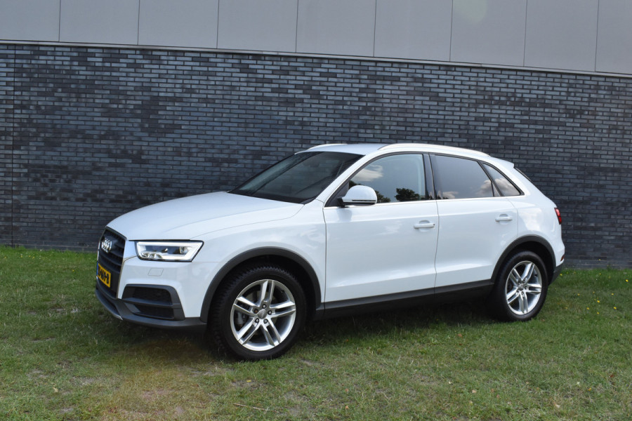 Audi Q3 1.4 TFSI CoD Sport Advance Sport Automaat elec-achterklep Stoelverwarming