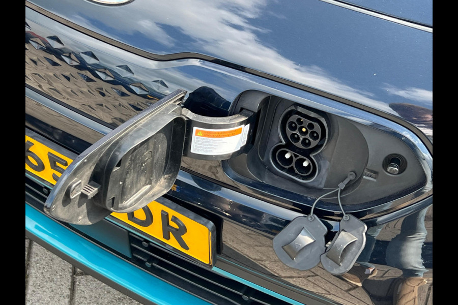 Kia e-Niro DynamicLine 64 kWh 1/2 LEDER | CAMERA | NL-AUTO