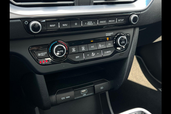 Kia e-Niro DynamicLine 64 kWh 1/2 LEDER | CAMERA | NL-AUTO