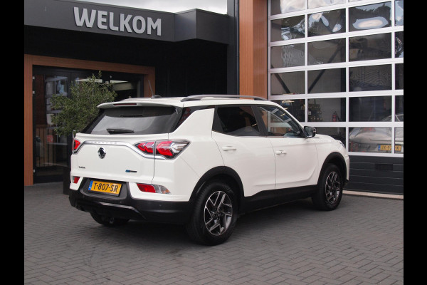 SsangYong Korando E-Motion Titanium 2WD | Trekhaak | Camera | Cruise Control | NL-Auto | Leer |