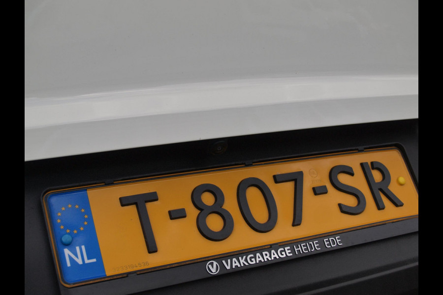SsangYong Korando E-Motion Titanium 2WD | Trekhaak | Camera | Cruise Control | NL-Auto | Leer |