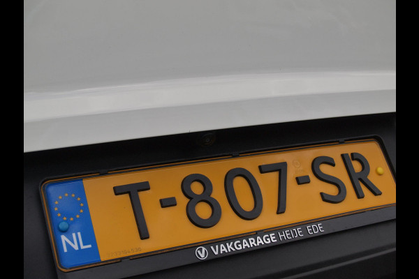 SsangYong Korando E-Motion Titanium 2WD | Trekhaak | Camera | Cruise Control | NL-Auto | Leer |