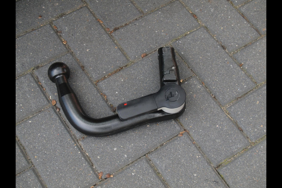 SsangYong Korando E-Motion Titanium 2WD | Trekhaak | Camera | Cruise Control | NL-Auto | Leer |