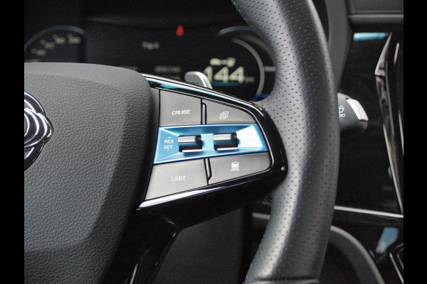 SsangYong Korando E-Motion Titanium 2WD | Trekhaak | Camera | Cruise Control | NL-Auto | Leer |