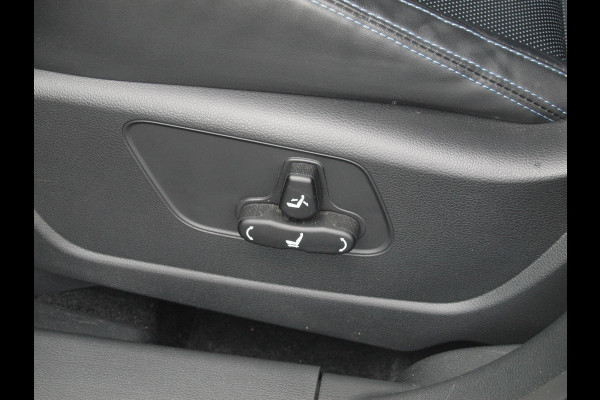 SsangYong Korando E-Motion Titanium 2WD | Trekhaak | Camera | Cruise Control | NL-Auto | Leer |