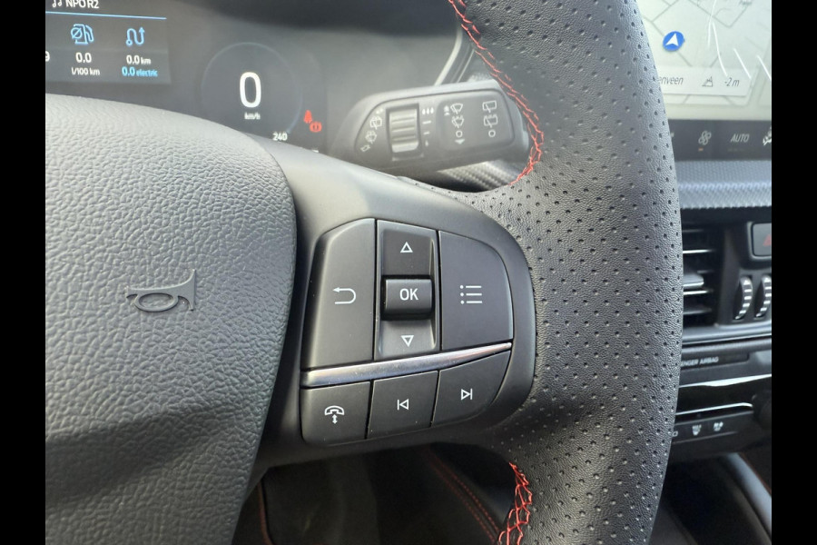 Ford Kuga 2.5 PHEV ST-Line X | SCI | 243pk | Driver Assistance Pack | Black Package | Panoramadak | Winterpack | Adaptieve Matrix LED koplampen met Coast to Coast | Wegklapbare Trekhaak | AGR Stoelen