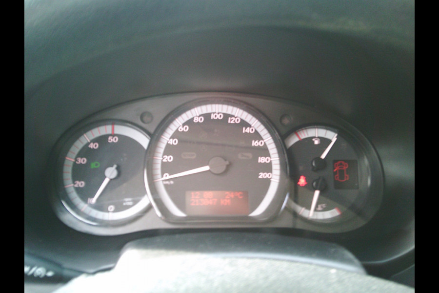 Mercedes-Benz Citan 109 CDI Extra Lang AIRCO I NAVI I EXTRA LANG I 1e EIGENAAR I COMPETE ONDERHOUDSHISTORIE I BARST IN RUIT 250 EURO