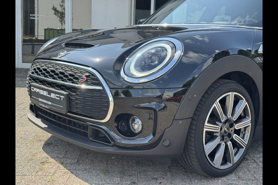MINI Clubman 2.0 Cooper S ALL4 MINI Yours, adaptieve cruise control, Head-up, panoramadak,Leder, Camera. Een proefrit levert het bewijs. Neem contact op en we maken een afspraak!
