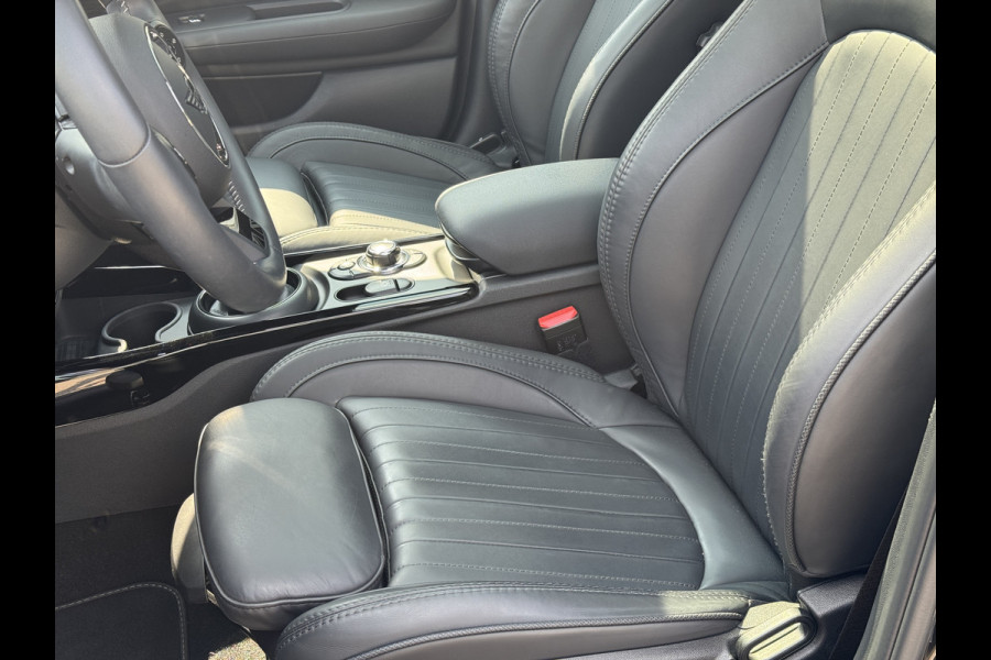 MINI Clubman 2.0 Cooper S ALL4 MINI Yours, adaptieve cruise control, Head-up, panoramadak,Leder, Camera. Een proefrit levert het bewijs. Neem contact op en we maken een afspraak!