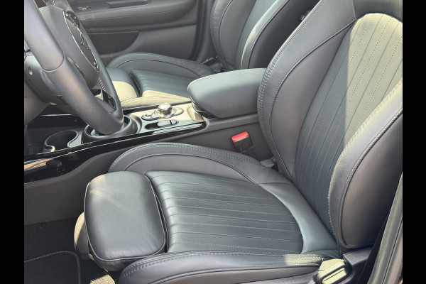 MINI Clubman 2.0 Cooper S ALL4 MINI Yours, adaptieve cruise control, Head-up, panoramadak,Leder, Camera. Een proefrit levert het bewijs. Neem contact op en we maken een afspraak!