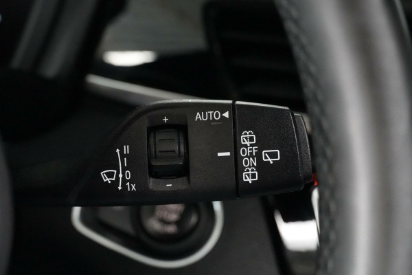BMW X1 xDrive20i M Sport Facelift Automaat 192 PK | Pano-dak | CarPlay | Acc | Harman/Kardon | Camera | Trekhaak | Stoelverwarming | HU