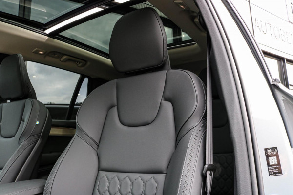 Volvo XC90 2.0 T8 PLUS DARK - PANO - HARMAN KARDON - 21 INCH