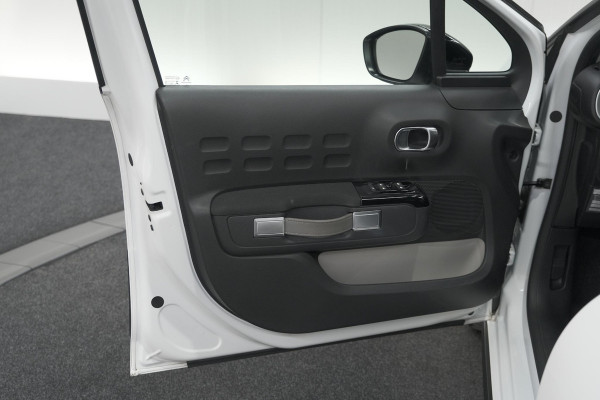 Citroën C3 PureTech 110 S&S Shine | Camera | Navigatie | Apple Carplay | Parkeersensoren
