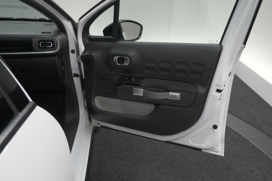Citroën C3 PureTech 110 S&S Shine | Camera | Navigatie | Apple Carplay | Parkeersensoren