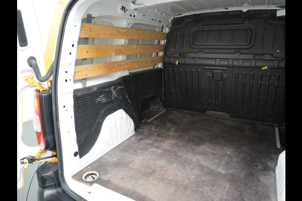 Opel Combo 1.5CDTI EURO6 9x Op voorraad! 3-Pers. ECC Cruise Control Bluetooth Elektr.ramen Elektr.spiegels+Verwarmd Centr.Vergr+ab. L1H1 Ed Schuifdeur Betonplex vloer Lat om Lat betimmering Allesdragers  3 zit