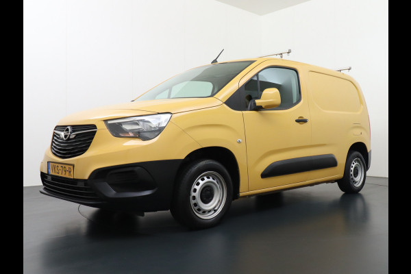 Opel Combo 1.5CDTI EURO6 9x Op voorraad! 3-Pers. ECC Cruise Control Bluetooth Elektr.ramen Elektr.spiegels+Verwarmd Centr.Vergr+ab. L1H1 Ed Schuifdeur Betonplex vloer Lat om Lat betimmering Allesdragers  3 zit