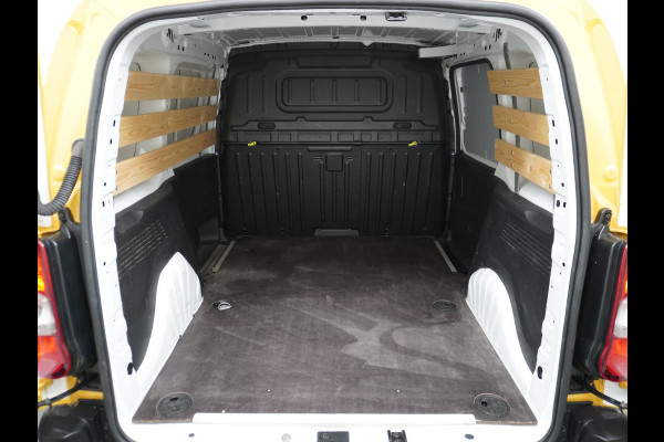 Opel Combo 1.5D L1H1 Edition 9x Op voorraad! 3-Pers. Airco Cruise-Contr. Bluetooth Elektr.ramen Elektr.spiegels+Verwarmd Centr.Vergr+ab. Schuifdeur Betonplex vloer Lat om Lat betimmering Allesdragers  3 zit