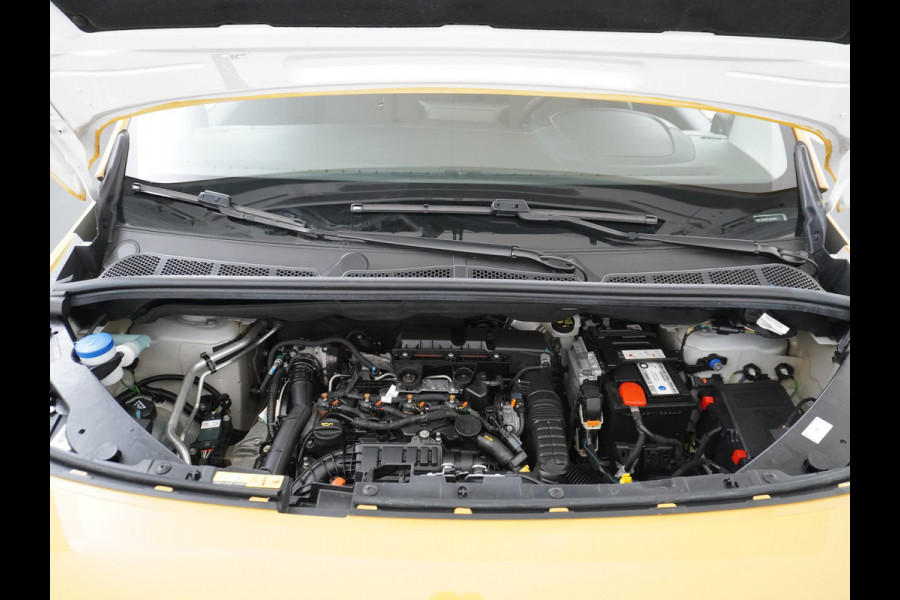 Opel Combo 1.5D L1H1 Edition 9x Op voorraad! 3-Pers. Airco Cruise-Contr. Bluetooth Elektr.ramen Elektr.spiegels+Verwarmd Centr.Vergr+ab. Schuifdeur Betonplex vloer Lat om Lat betimmering Allesdragers  3 zit