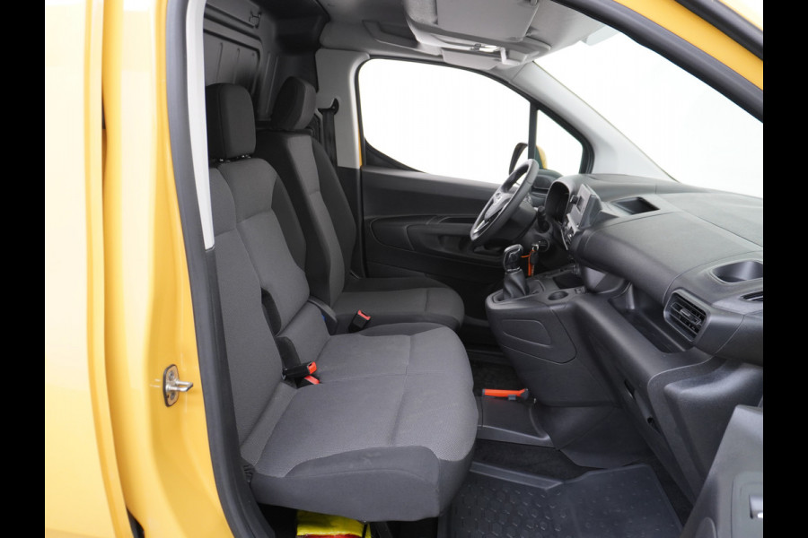 Opel Combo 1.5D L1H1 Edition 9x Op voorraad! 3-Pers. Airco Cruise-Contr. Bluetooth Elektr.ramen Elektr.spiegels+Verwarmd Centr.Vergr+ab. Schuifdeur Betonplex vloer Lat om Lat betimmering Allesdragers  3 zit