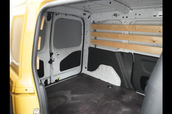 Opel Combo 1.5D L1H1 Edition 9x Op voorraad! 3-Pers. Airco Cruise-Contr. Bluetooth Elektr.ramen Elektr.spiegels+Verwarmd Centr.Vergr+ab. Schuifdeur Betonplex vloer Lat om Lat betimmering Allesdragers  3 zit