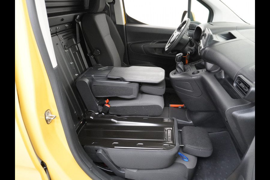 Opel Combo 1.5D L1H1 Edition 9x Op voorraad! 3-Pers. Airco Cruise-Contr. Bluetooth Elektr.ramen Elektr.spiegels+Verwarmd Centr.Vergr+ab. Schuifdeur Betonplex vloer Lat om Lat betimmering Allesdragers  3 zit