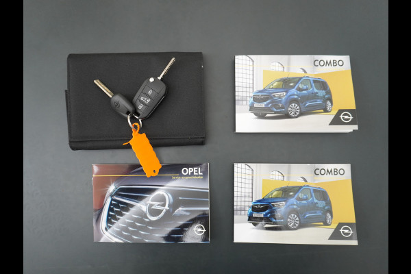Opel Combo 1.5D L1H1 Edition 9x Op voorraad! 3-Pers. Airco Cruise-Contr. Bluetooth Elektr.ramen Elektr.spiegels+Verwarmd Centr.Vergr+ab. Schuifdeur Betonplex vloer Lat om Lat betimmering Allesdragers  3 zit