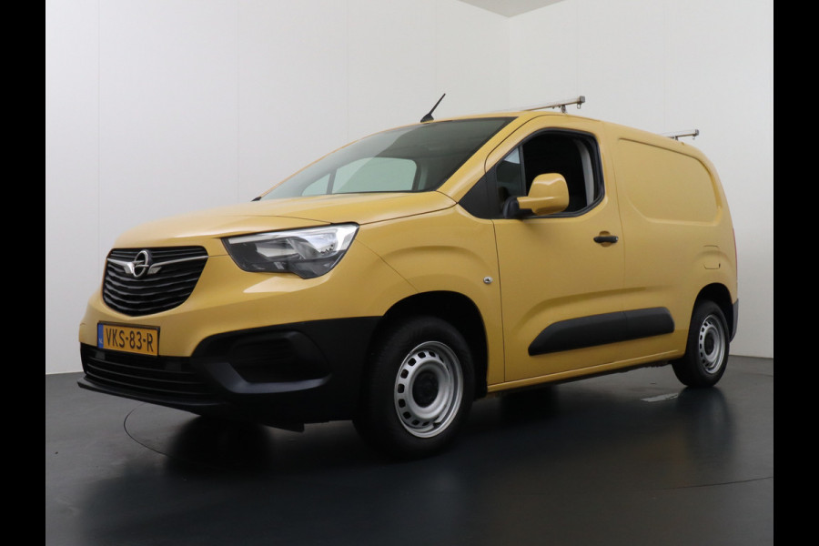 Opel Combo 1.5D L1H1 Edition 9x Op voorraad! 3-Pers. Airco Cruise-Contr. Bluetooth Elektr.ramen Elektr.spiegels+Verwarmd Centr.Vergr+ab. Schuifdeur Betonplex vloer Lat om Lat betimmering Allesdragers  3 zit