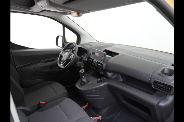 Opel Combo 1.5CDTI 9x Op voorraad! 3-Persoons Airco Cruise Control Bluetooth Elektr.ramen Elektr.spiegels+Verwarmd Centr.Vergr+ab. L1H1 Edi Schuifdeur Betonplex vloer Lat om Lat betimmering Origin. NLse auto, van binnen en buiten een Keurige Combo!