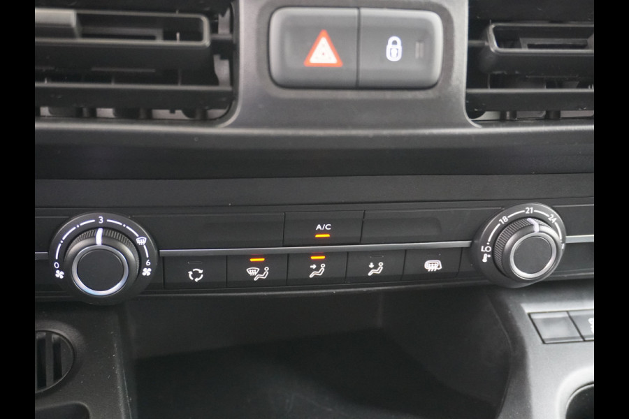 Opel Combo 1.5CDTI 9x Op voorraad! 3-Persoons Airco Cruise Control Bluetooth Elektr.ramen Elektr.spiegels+Verwarmd Centr.Vergr+ab. L1H1 Edi Schuifdeur Betonplex vloer Lat om Lat betimmering Origin. NLse auto, van binnen en buiten een Keurige Combo!
