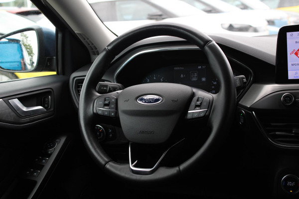 Ford FOCUS Wagon 1.0 EcoBoost Titanium Business | Winterpack | Cruise Control | Navigatie | Climate Control | Camera |
