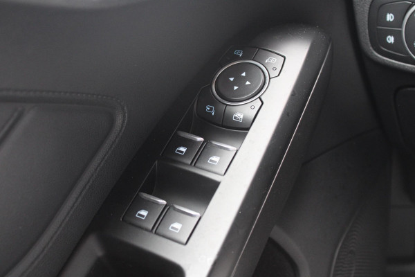 Ford FOCUS Wagon 1.0 EcoBoost Titanium Business | Winterpack | Cruise Control | Navigatie | Climate Control | Camera |