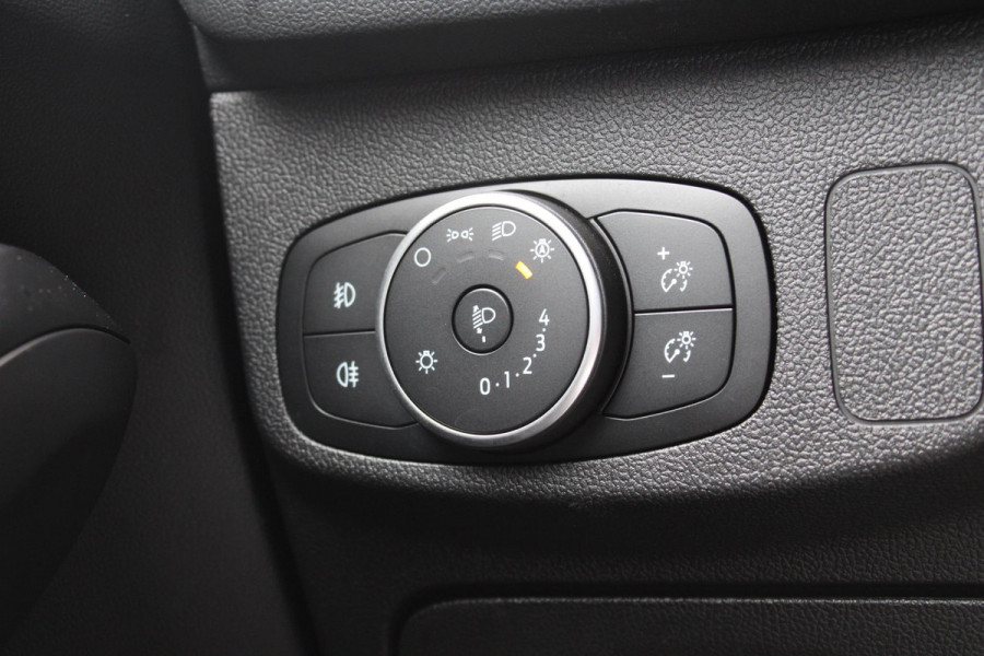 Ford FOCUS Wagon 1.0 EcoBoost Titanium Business | Winterpack | Cruise Control | Navigatie | Climate Control | Camera |