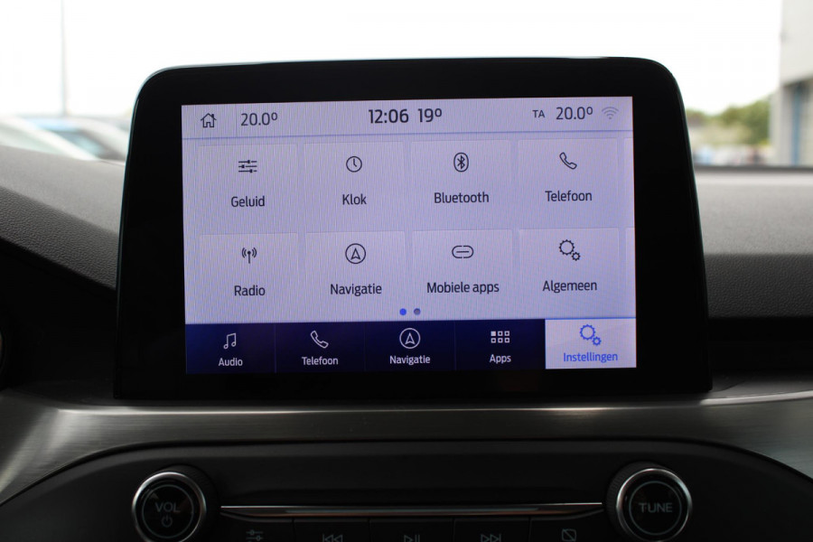 Ford FOCUS Wagon 1.0 EcoBoost Titanium Business | Winterpack | Cruise Control | Navigatie | Climate Control | Camera |