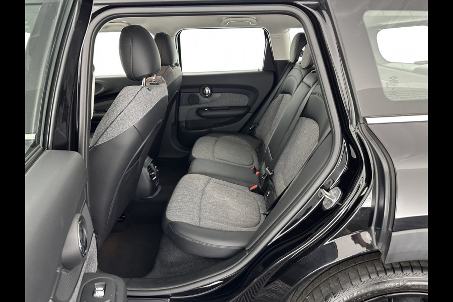 MINI Clubman 1.5 Cooper Chili Aut. *1/2LEATHER | FULL-LED | KEYLESS | NAVI-FULLMAP | SPORT-SEATS | ECC | PDC | CRUISE | 18''ALU*