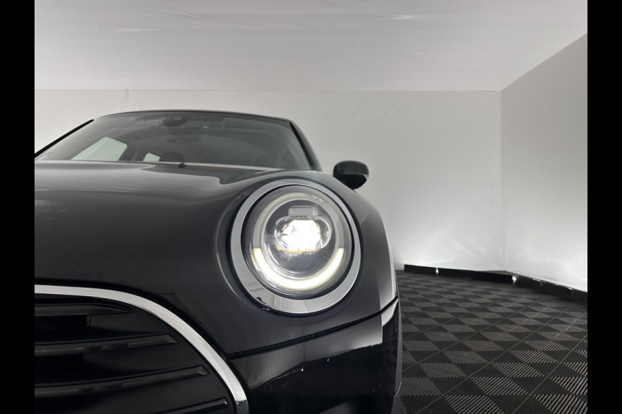 MINI Clubman 1.5 Cooper Chili Aut. *1/2LEATHER | FULL-LED | KEYLESS | NAVI-FULLMAP | SPORT-SEATS | ECC | PDC | CRUISE | 18''ALU*