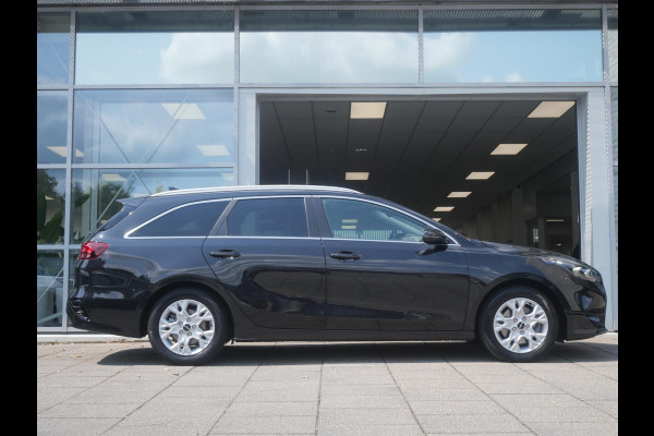 Kia Ceed Sportswagon 1.5 T-GDi DynamicPlusLine | Stoel- en stuurverwarming | Camera | Carplay