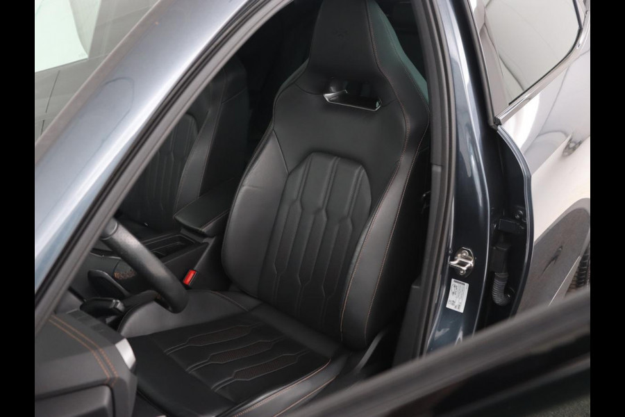 CUPRA Formentor 1.4 e-Hybrid | Leder | Trekhaak | Stoel & stuurverwarming | Carplay | Camera | Memory | Sfeerverlichting | Keyless | Full LED | PHEV