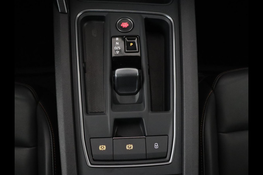 CUPRA Formentor 1.4 e-Hybrid | Leder | Trekhaak | Stoel & stuurverwarming | Carplay | Camera | Memory | Sfeerverlichting | Keyless | Full LED | PHEV