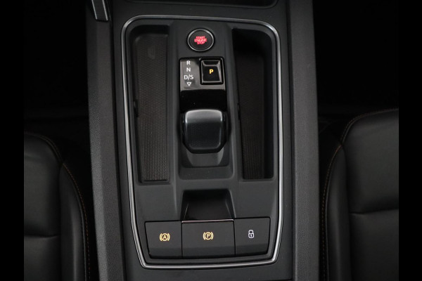 CUPRA Formentor 1.4 e-Hybrid | Leder | Trekhaak | Stoel & stuurverwarming | Carplay | Camera | Memory | Sfeerverlichting | Keyless | Full LED | PHEV