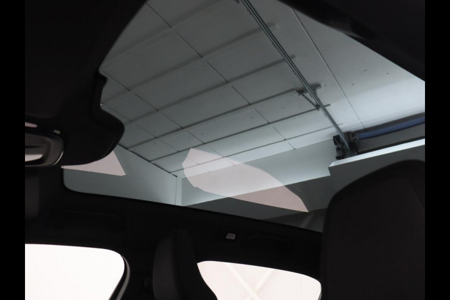 Polestar 2 Long Range Dual Motor Launch Edition 78kWh | Panoramadak | Trekhaak | Stoel & stuurverwarming | 360 camera | Adaptive cruise | Harman/Kardon | Carplay