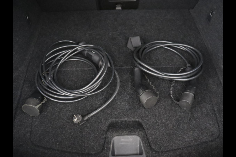 Polestar 2 Long Range Dual Motor Launch Edition 78kWh | Panoramadak | Trekhaak | Stoel & stuurverwarming | 360 camera | Adaptive cruise | Harman/Kardon | Carplay