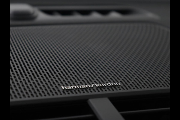 Polestar 2 Long Range Dual Motor Launch Edition 78kWh | Panoramadak | Trekhaak | Stoel & stuurverwarming | 360 camera | Adaptive cruise | Harman/Kardon | Carplay
