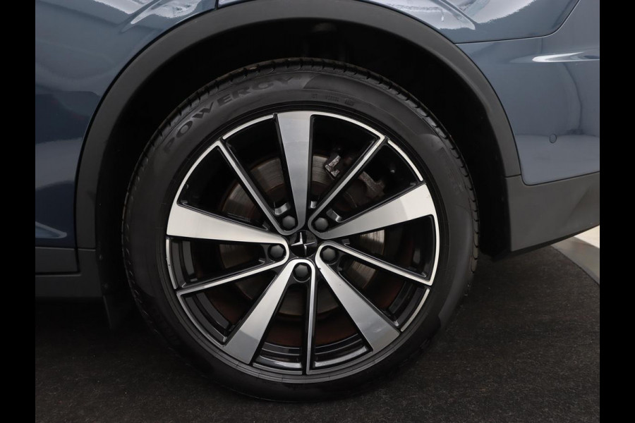 Polestar 2 Long Range Dual Motor Launch Edition 78kWh | Panoramadak | Trekhaak | Stoel & stuurverwarming | 360 camera | Adaptive cruise | Harman/Kardon | Carplay